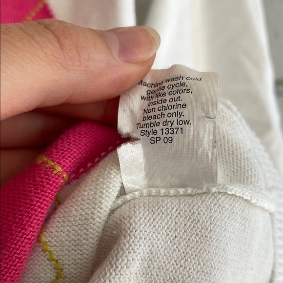 J. Crew V-Neck Sweater in Pink and White Argyle - Picture 9 of 12